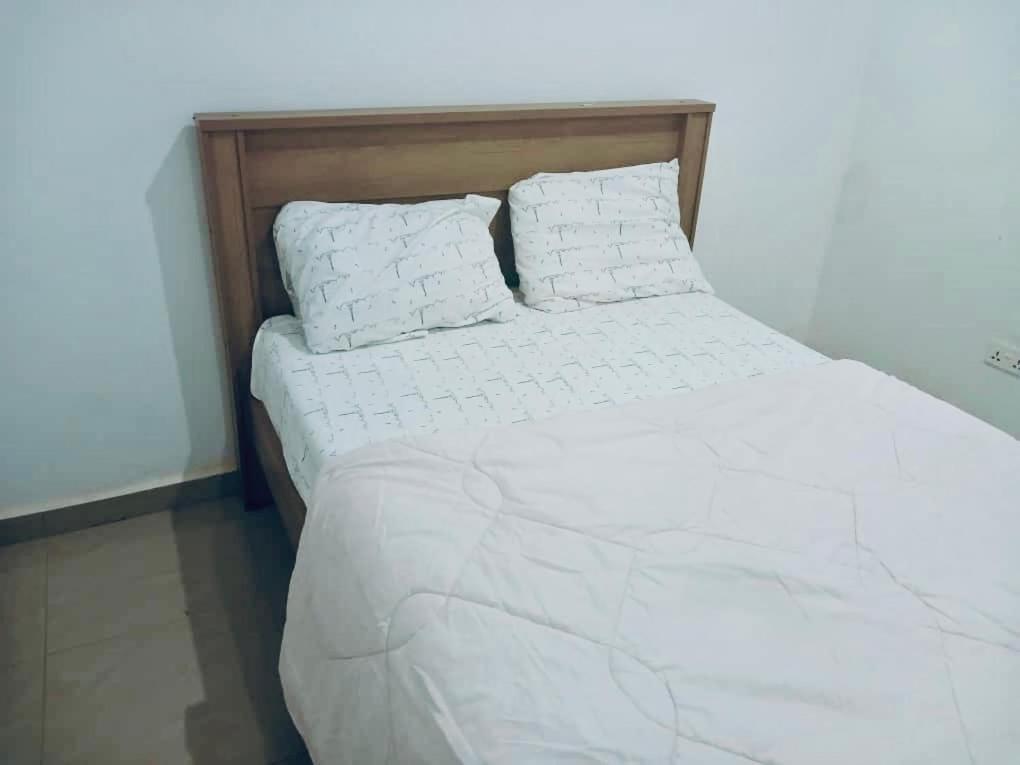 Mb Properties - Brufut Garden Apartments Esterno foto